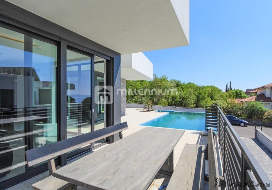 Kostrena, moderna vila s bazenom, 250m od plaže - 2