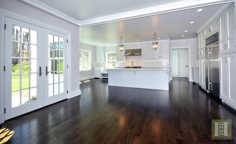 6 bedroom House For Sale: 69 WELLES.. - 2