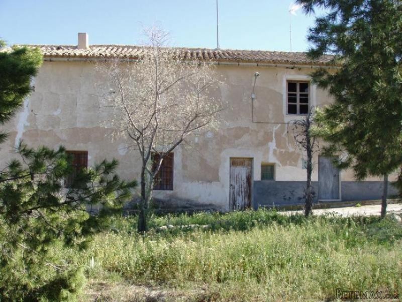 0 bedroom Restoration Project in..
