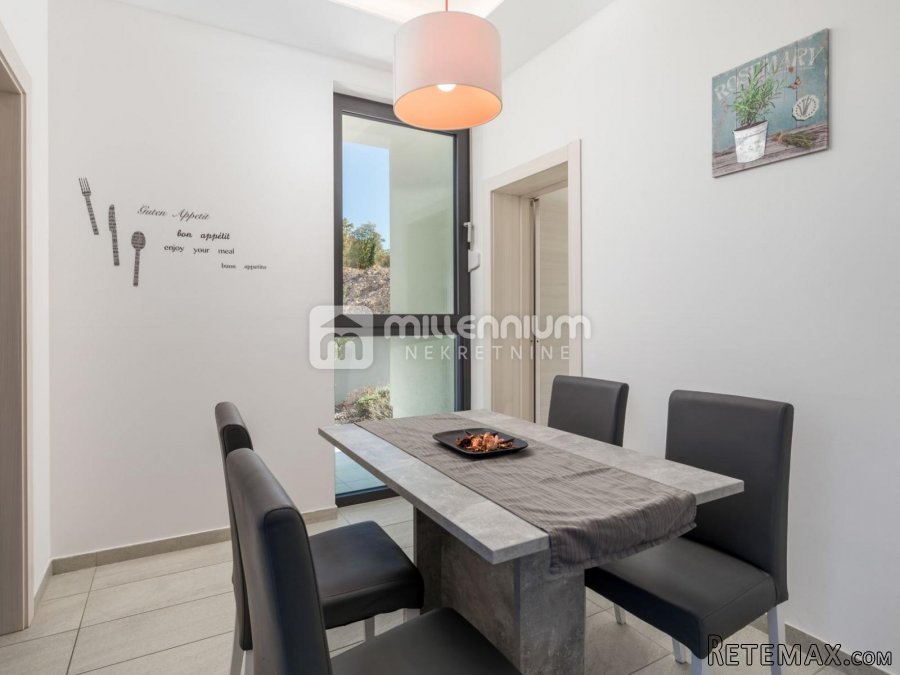 Kostrena, moderna vila s bazenom, 250m od plaže - 9
