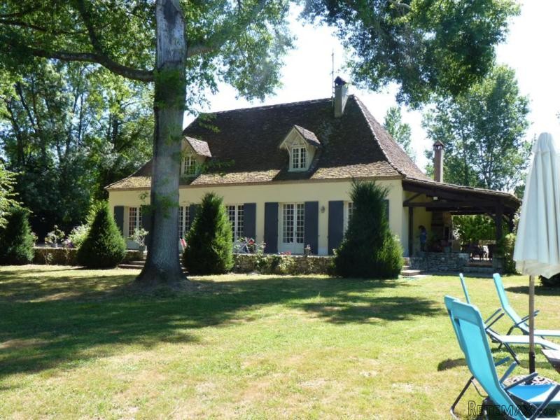 Well Renovated Villa Set On 6 Hectares.. - 2