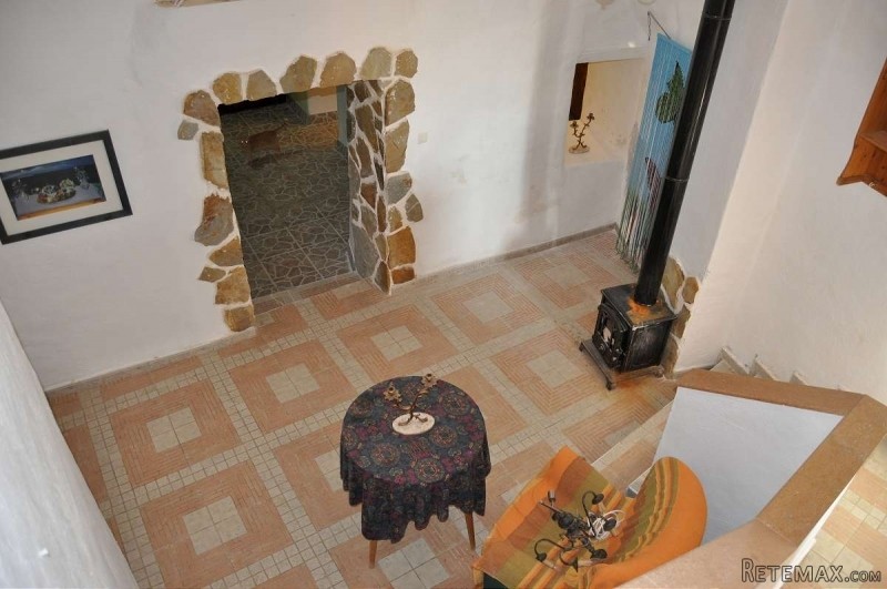 Alguena Cave House - 2
