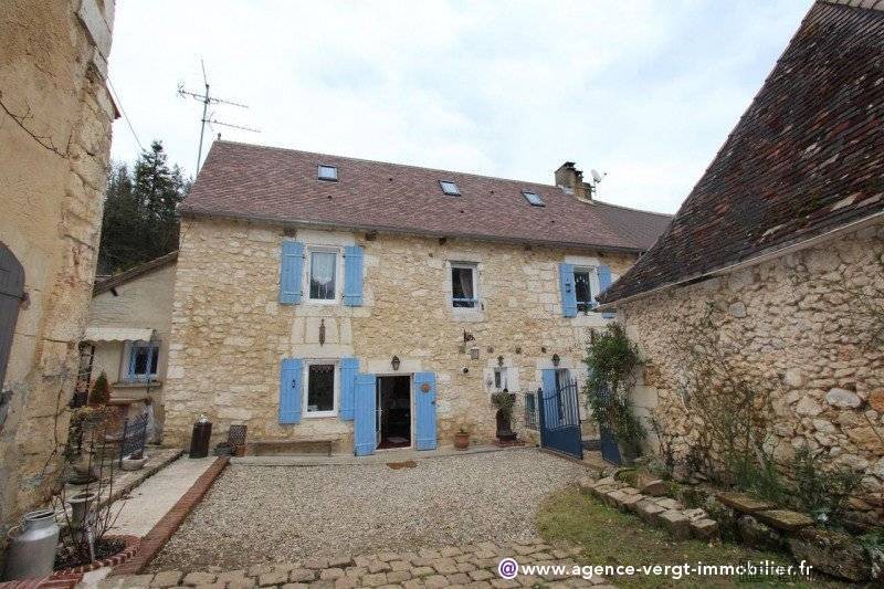 Ref 28259 : Maison De Bourg Avec.. - 2