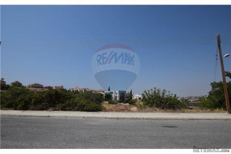 Plot of Land for Building - For Sale -.. - 2