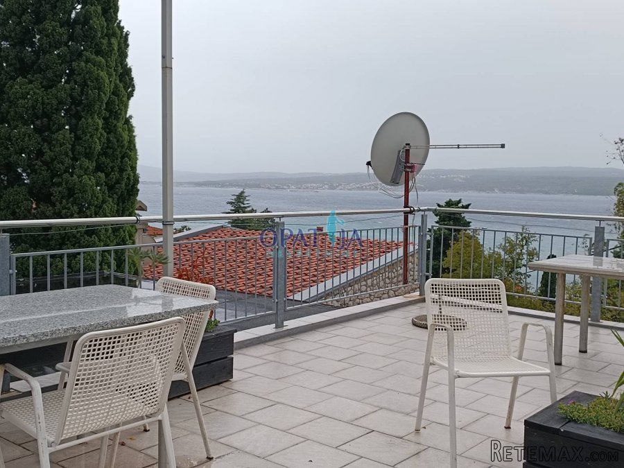 Crikvenica, Kuća sa 2 apartmana, pogledom na more i krovnom.. - 4