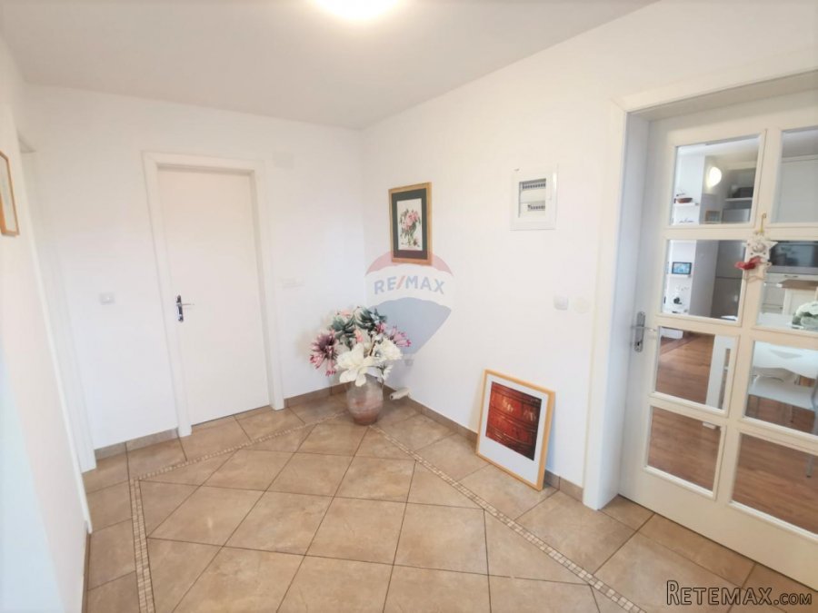 Otok Pag- obiteljska vila u mediteranskom stilu - 6