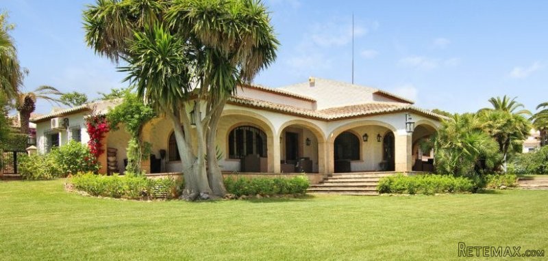 Rustic Villa