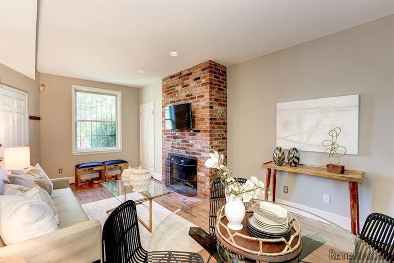 1 bedroom Apartment For Sale: 1218 D ST.. - 2