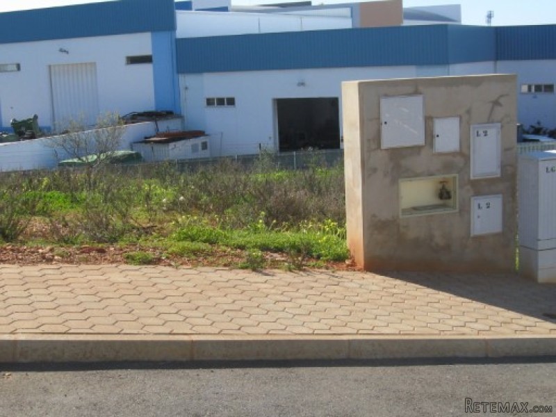 Batch-Parchal-Lagoa-Algarve-for sale - 2