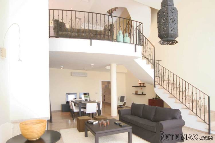 New Town House Alcaidesa reduced to sell, excellent..