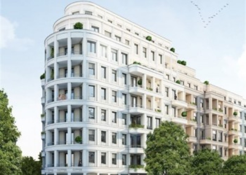 Spacious 2-Rooms Property With 2..
