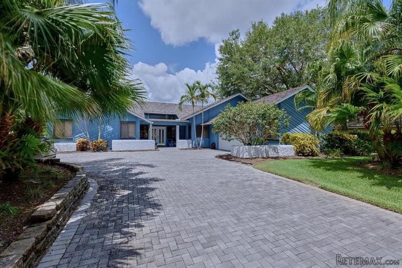 3 bedroom Residence For Sale: Tequesta.. - 2