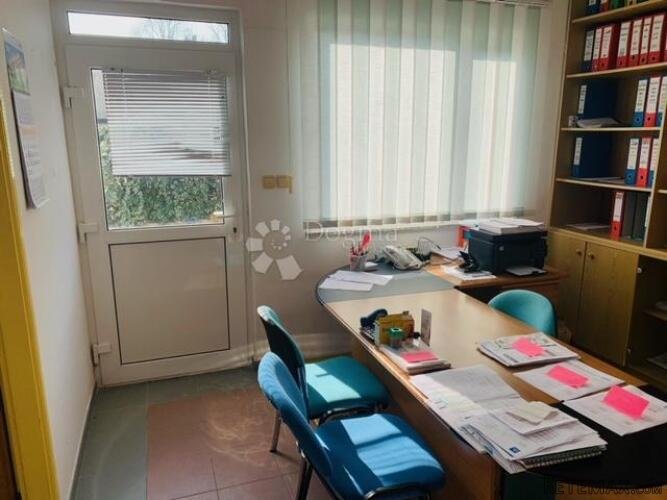 Poslovni prostor s uredskom zgradom i halom na Kastvu - 3