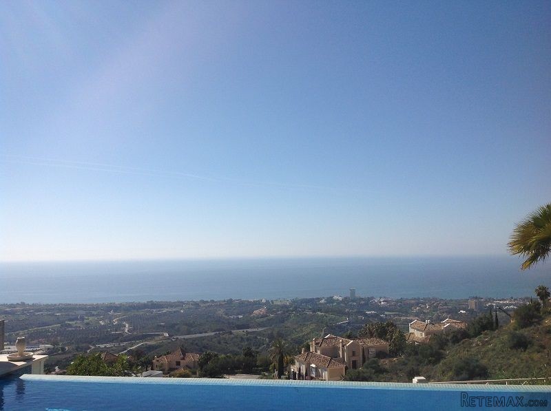 4 Bedrooms - Villas - Malaga - For Sale - 2