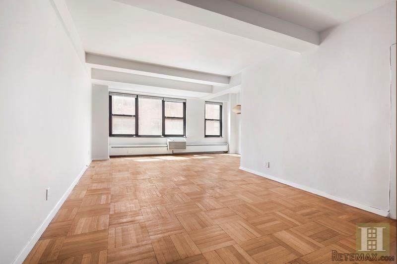 1 bedroom Apartment For Sale: 2 TUDOR.. - 2