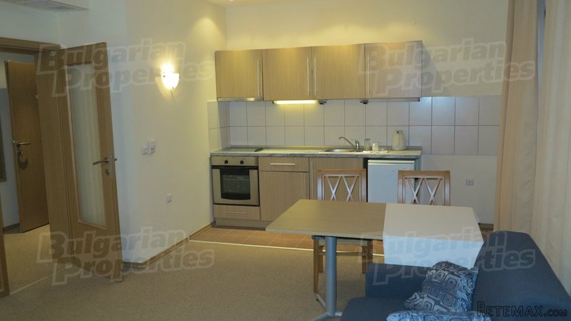 Attractive 1-Bedroom Apartment Near..