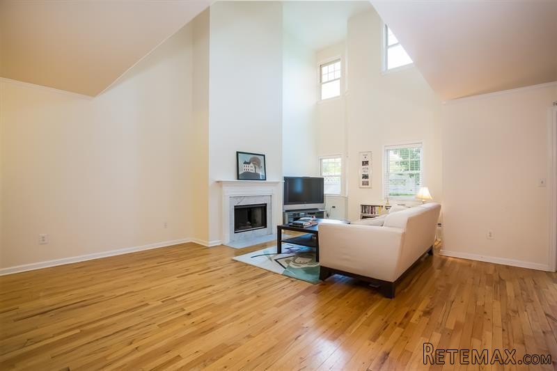 2 bedroom House For Sale: 51 Forest.. - 2