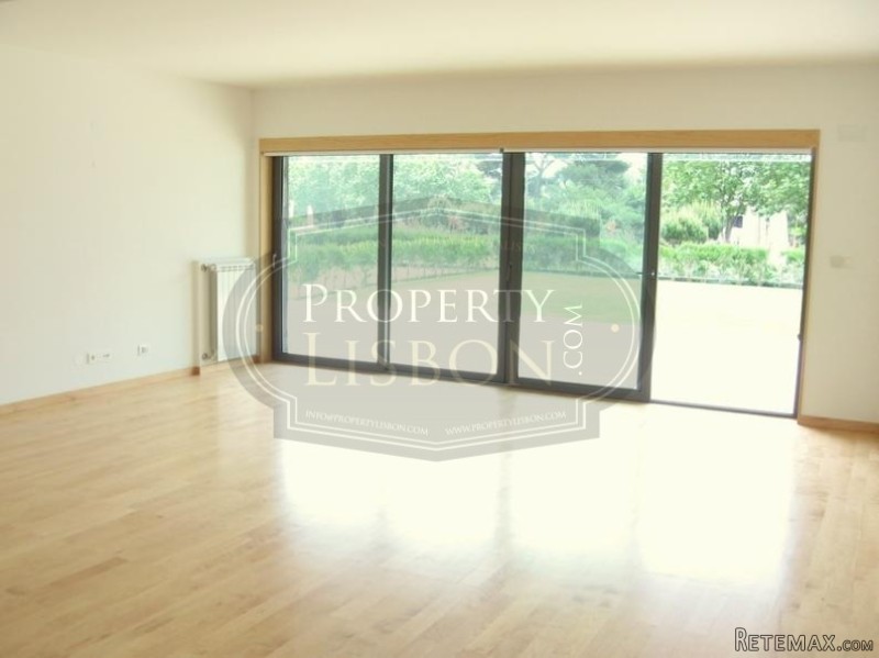 2 Bedroom apartment with tenant.. - 2