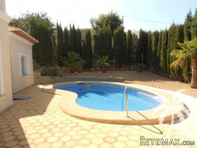 Villa built on one level, situated in sunny area and 10.. - 2