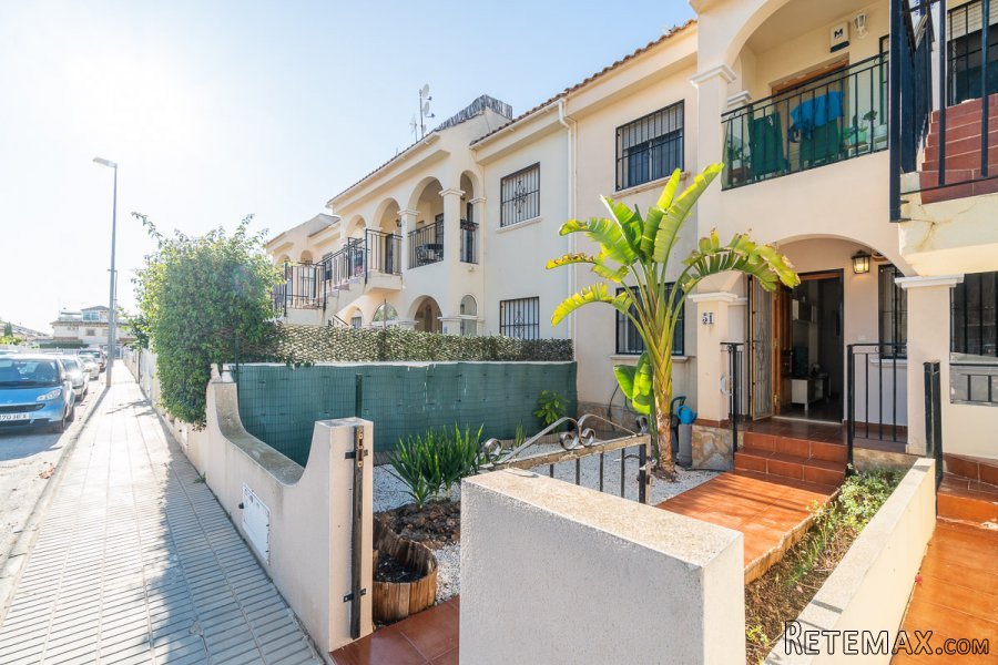 OPORTUNIDAD UNICA!! Planta Baja en Orihuela Costa zona.. - 3