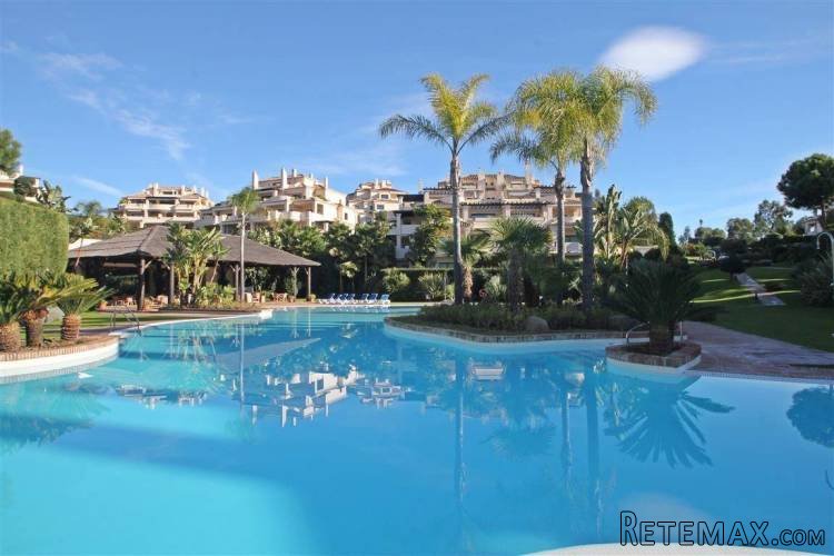 Capanes del Golf 3 Bedroom Apartment for Sale, reduced to..