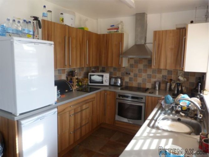 2 Bed Semi Detached House For Sale - 2