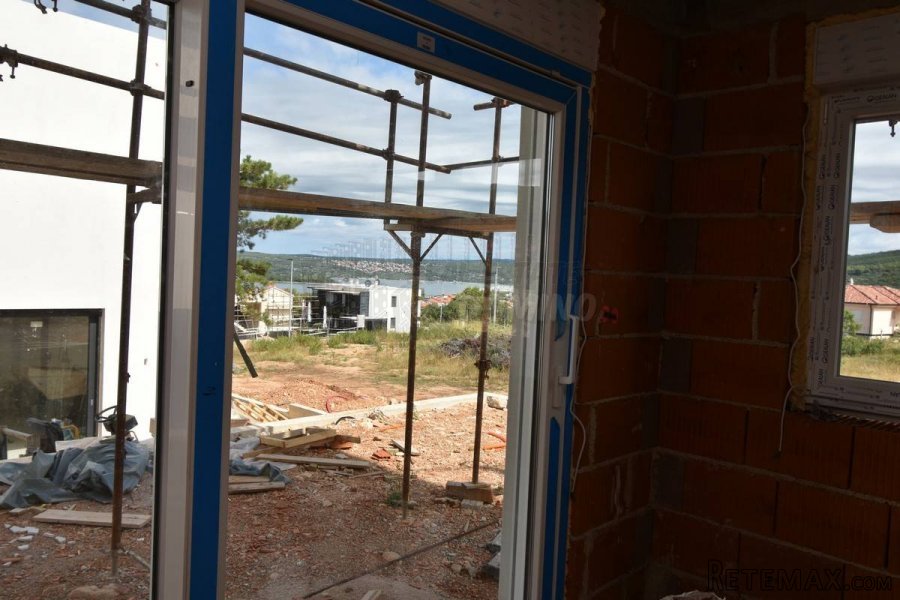 Apartman u novogradnji s pogledom na more! Punat! - 13