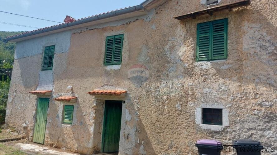 BRSEČ, starina za adaptaciju sa pogledom, 220 m2 - 3