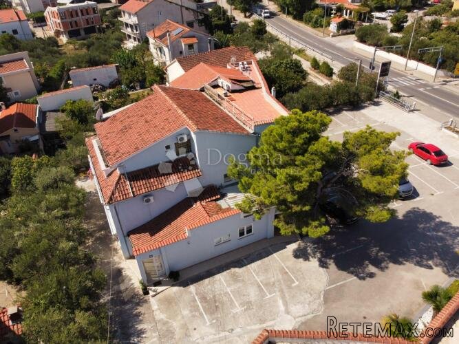 VODICE - HOTEL SA 17 SOBA BLIZU MORA - 6