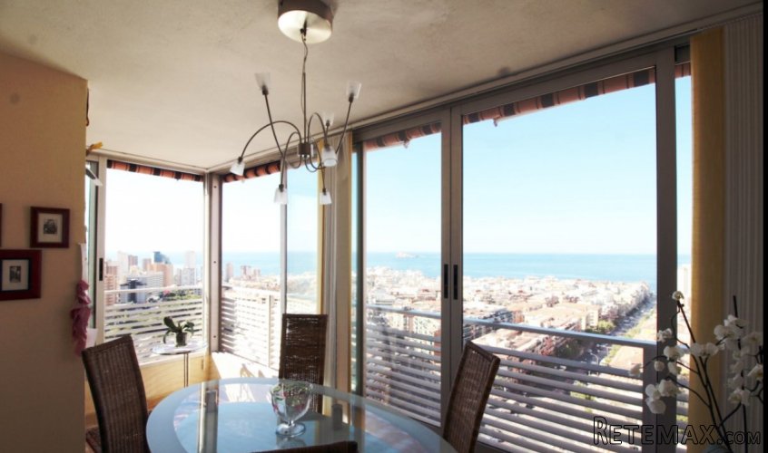 Apartamento - Área total 66m2, 8m2, 1 habitación, 1 baños.. - 3
