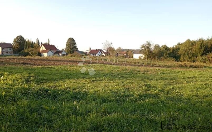 Veliko građevinsko zemljište u Josipdolu - 3