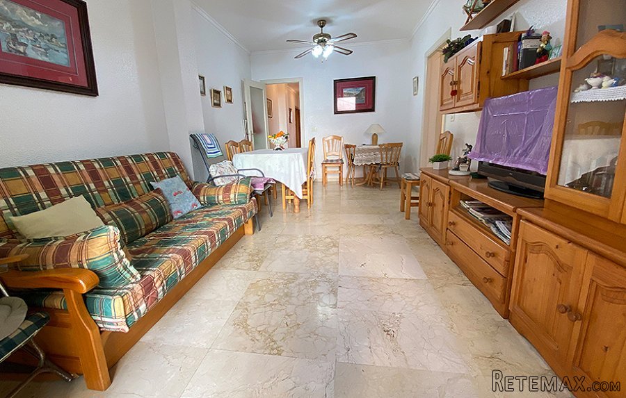 Año Construcción: 1982 91m² Vivienda 4m² Balcón 20m² Pati.. - 4