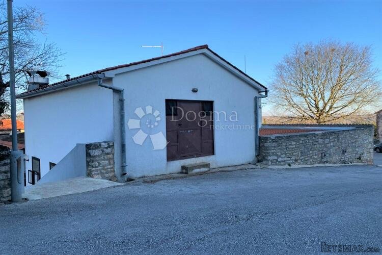 ŽMINJ – odličan uhodan restoran plus stan na prvom katu - 3