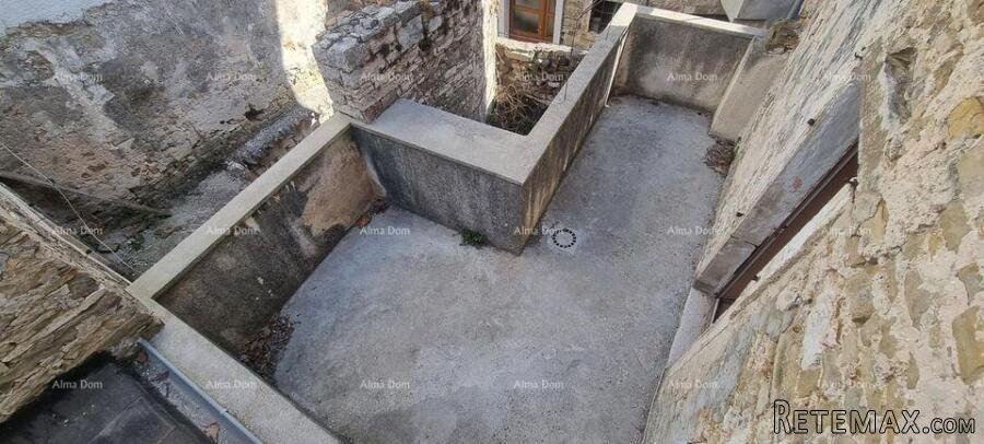 Prodaja istarske kamene kuće u centru, Buje! - 3