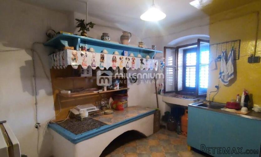 Otok Cres, Cres, 44m2, 2-sobni stan u samom centru grada - 2