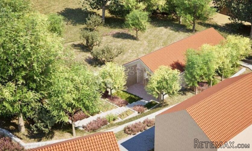 BALE – parcela s građevinskom dozvolom u srcu Bala - 3