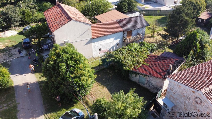 Istra, Brtonigla, okolica, dvije kuće u nizu - 5