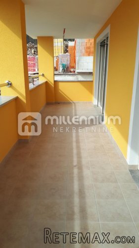 Kastav, 330m2, kuća s dva stana i poslovnim prostorom - 6