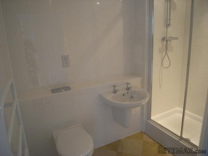 HOUSE, E5 - ONE BEDROOM - 2
