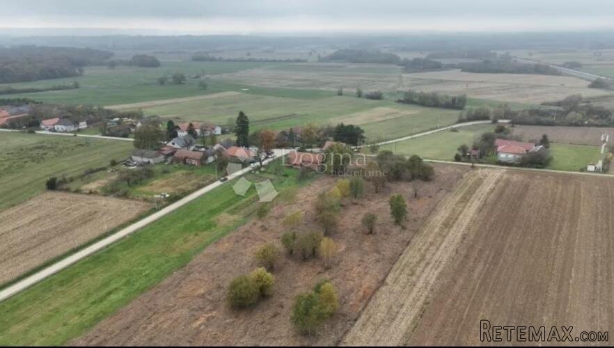 Izvrsno građevinsko zemljište - 3