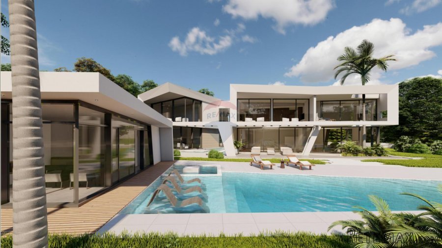 Rovinj okolica - kuća s 3 stana, 2 garaže, parcela 2140m2 - 7