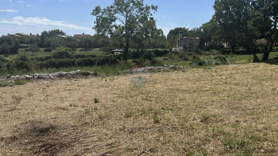Istra, Barban, lijepo zemljište od 1986 m2 u mirnom mjestu - 2