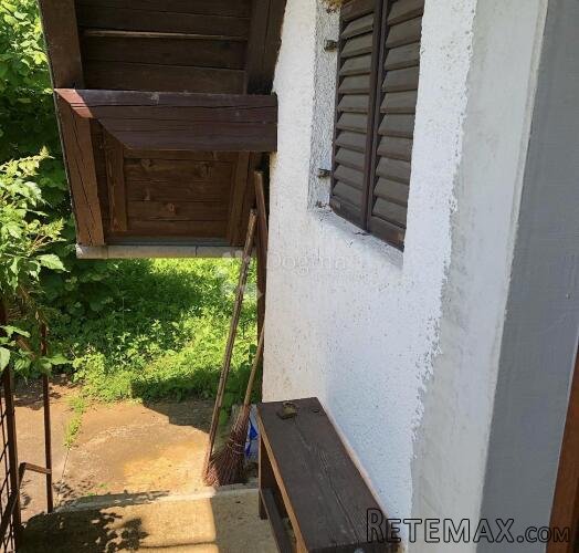 KUĆE ZA ADAPTACIJU ILI RUŠENJE-VELIKO ZEMLJIŠTE - 3