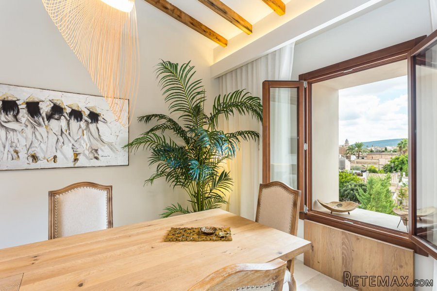 Located on the upper floor of a beautiful restored building.. - 3