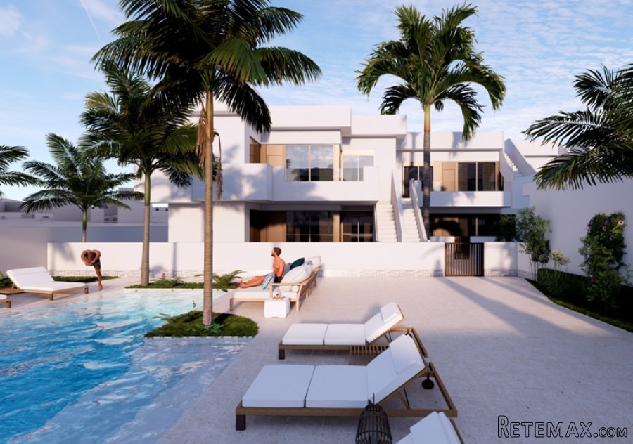 Pilar de la Horadada is a prestigious area of the Costa.. - 2