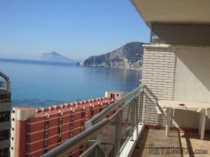 APARTAMENTO SITUADO EN 2ª LINEA DE PLAYA . - 3