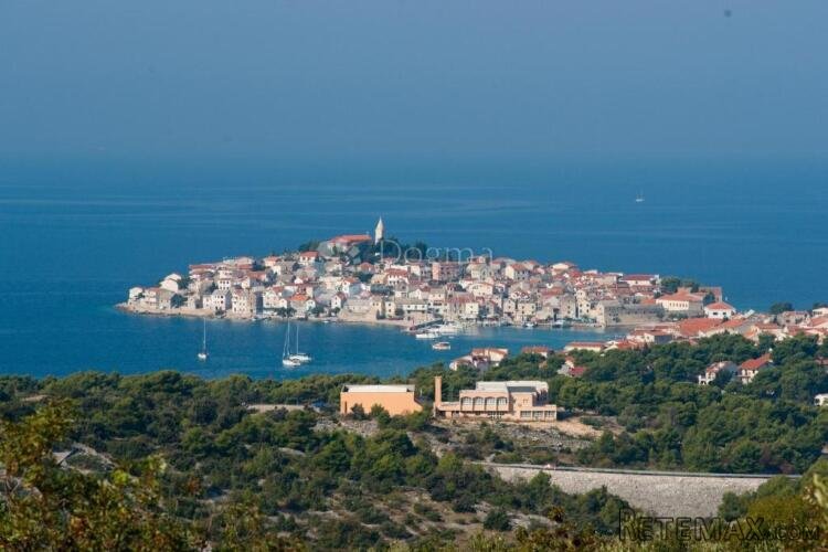 PRODAJE SE – VILA S NEPROCJENJIVIM POGLEDOM NA MORE, OTOKE I - 3