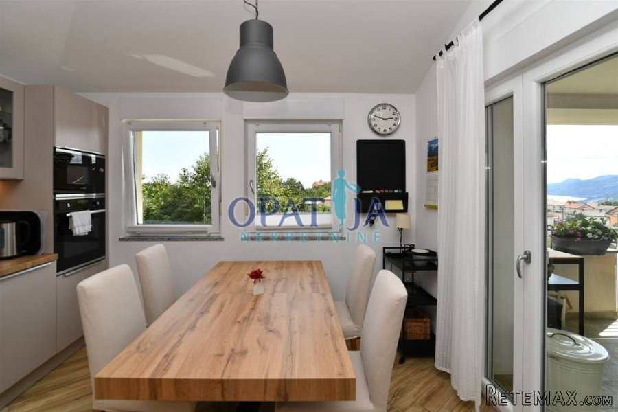 Kastav - penthouse s pogledom na more - 4