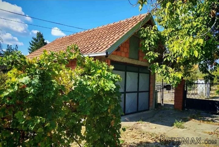 Porodična kuća na prodaju Beograd-Grocka - 2