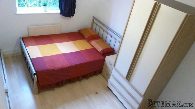 Double Room In Canary Wharf